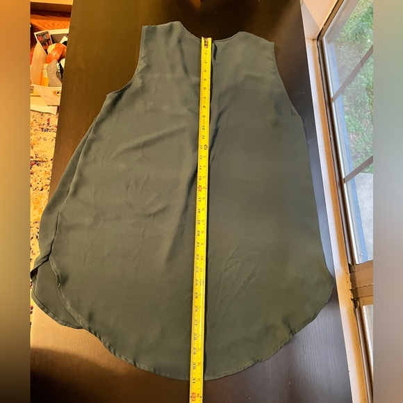 All Conscious Hunter Green Sleeveless Blouse, Size 10 - Picture 6 of 9